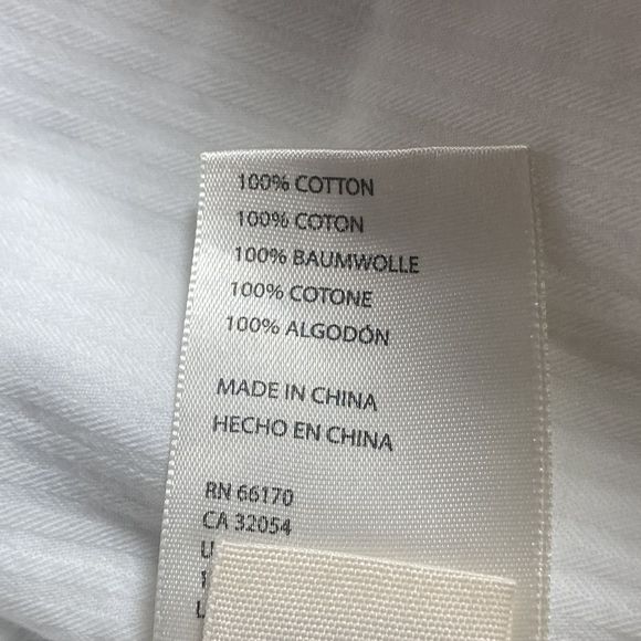 NWT Womens Free People
Loving Good Vibrations Cutoffs Spring White Shorts - Picture 15 of 15